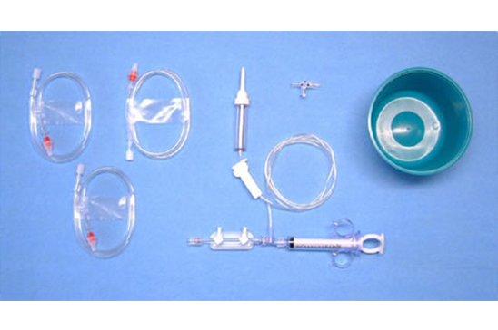 Kit per infusione e monitoraggio